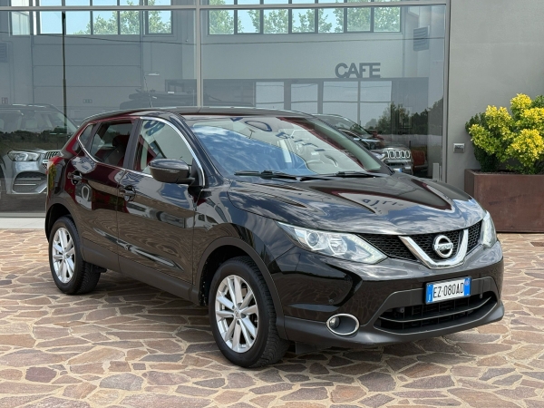 Nissan Qashqai 1.5 DCi Auto