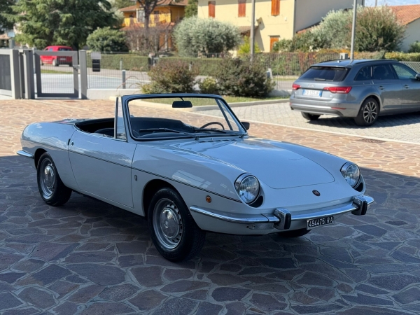 Fiat 850 Sport Spider Auto