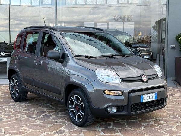 Fiat Panda Natural Power city cross Auto
