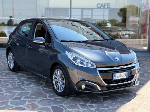 Peugeot 208 1.6 bluehdi 75 cv Auto